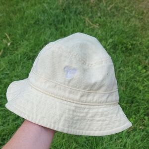 TNA Cream Bucket Hat Size S/M